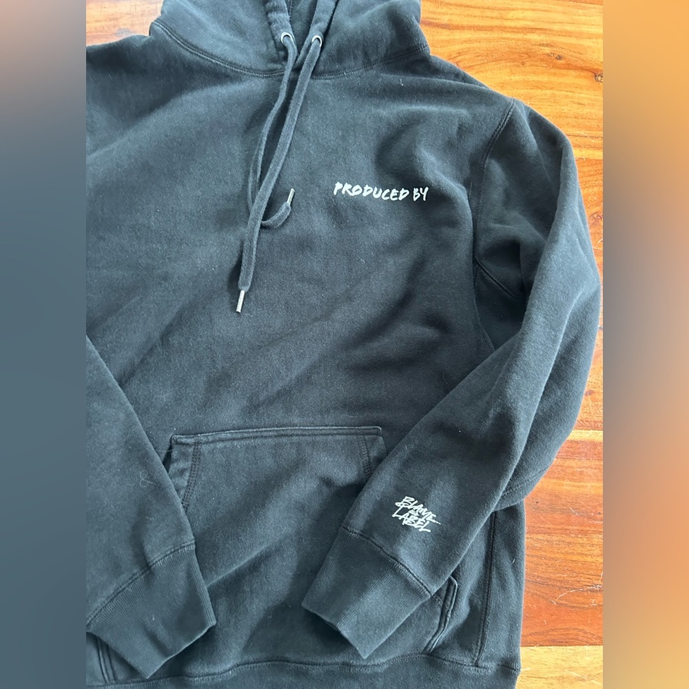 Men’s blame the label produced by hoodie